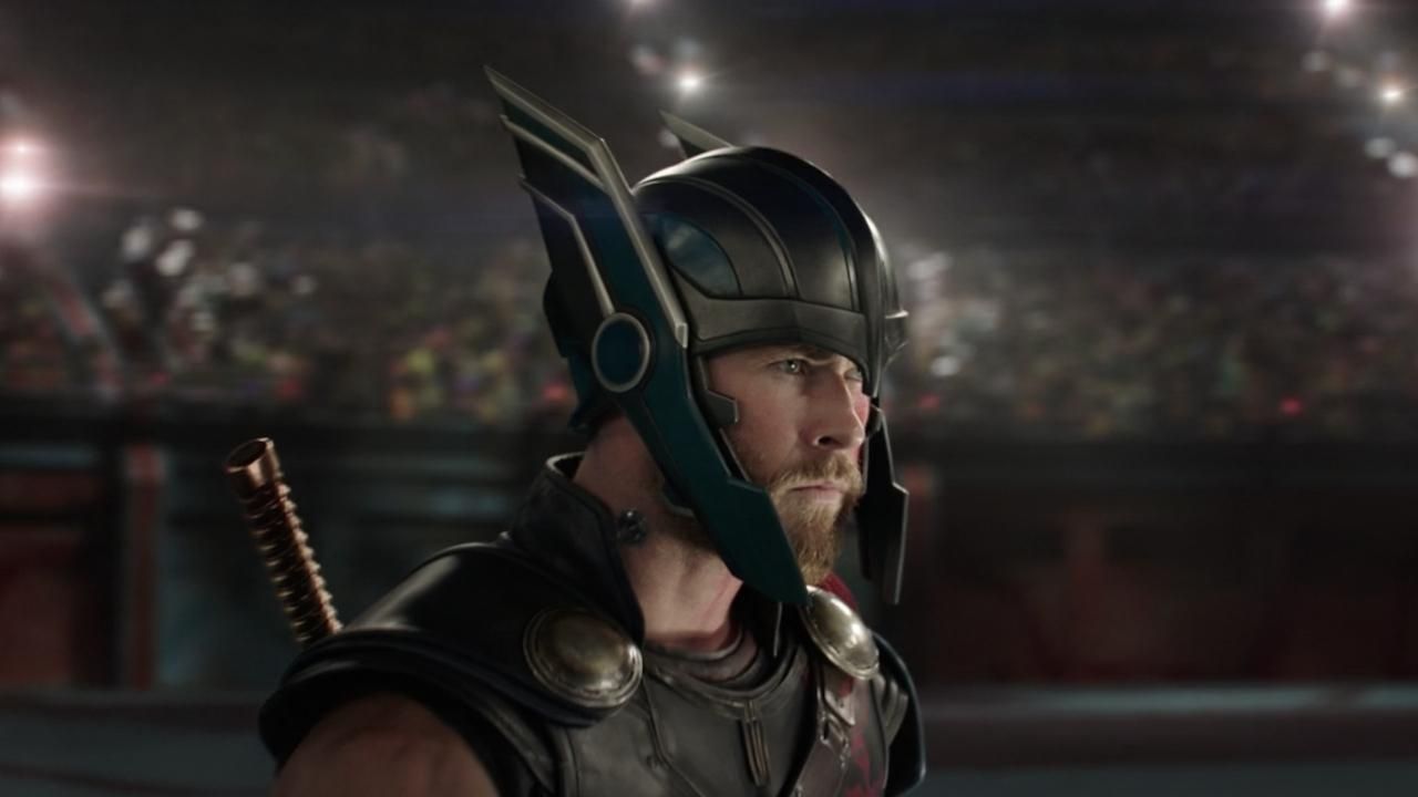 Chris Hemsworth wirft einen zweifelhaften Schatten auf seine MCU-Rückkehr als Thor-Cover