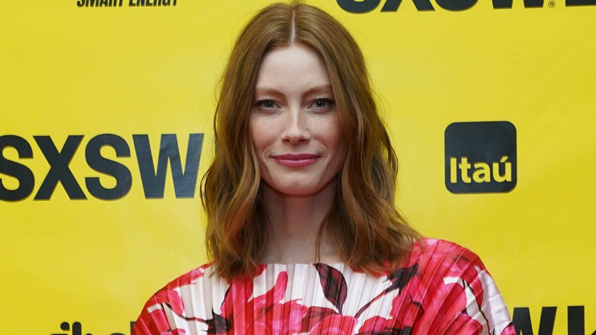 Alyssa Sutherland Talks About Evil Dead Rise’s Crazy Collections