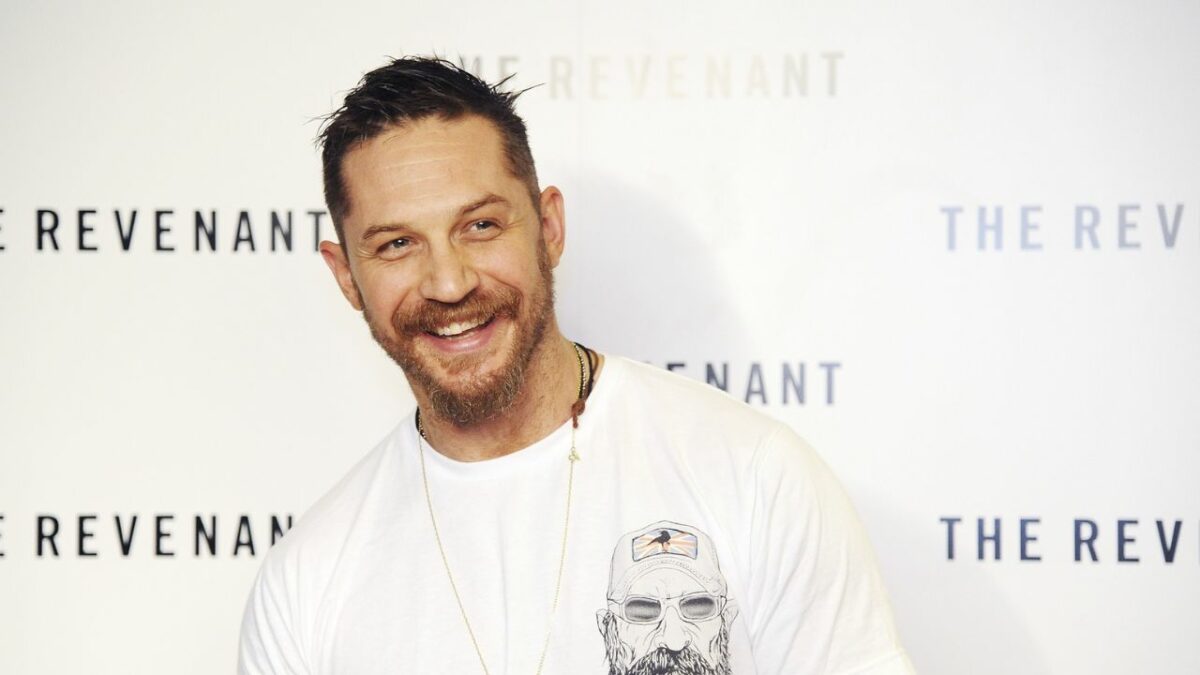 Tom Hardy on Why He Choked The Revenant Director on Set