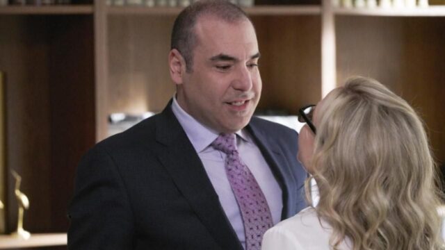 Suits Producer Talks about the Louis Litt Spin-Off That We Never Got