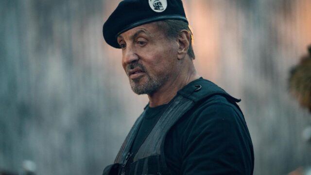 What happens at the end of Expendables 4?