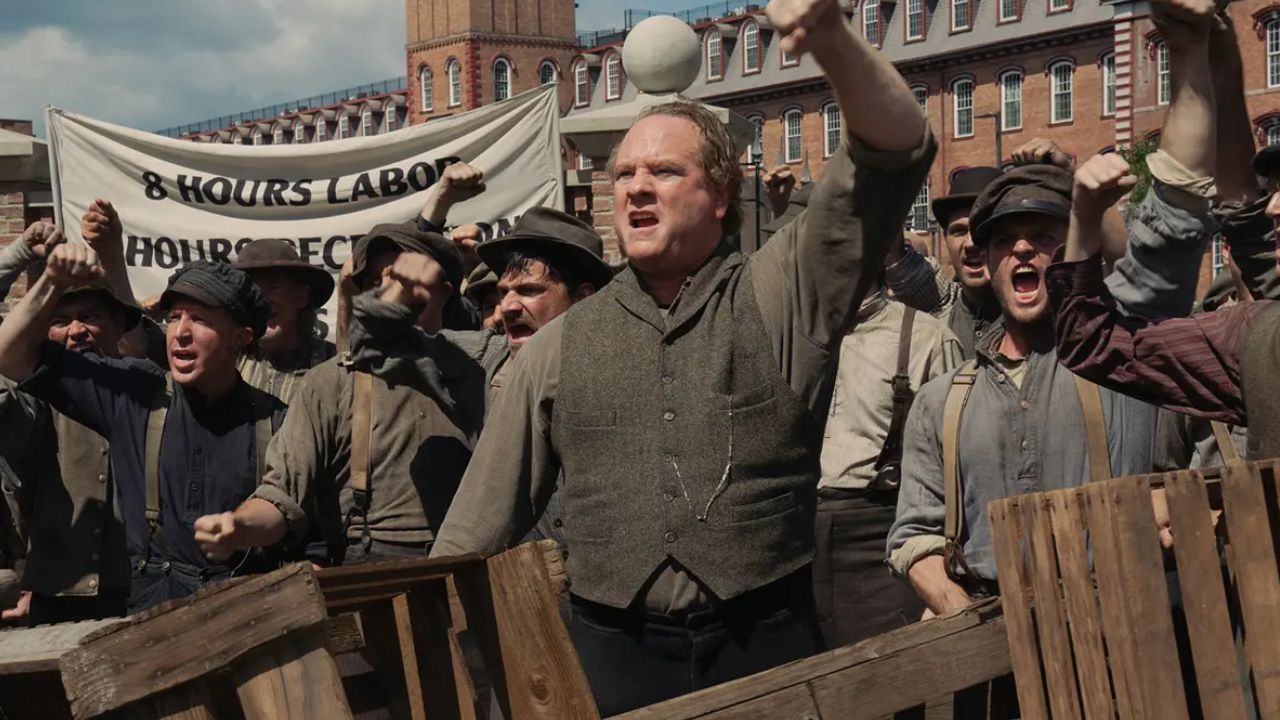 The Gilded Age S2E6 Ending Explained: George Refuses to Shoot the Workers cover