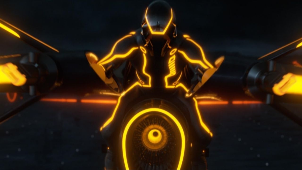 Tron 3 Finally Starts Filming after a Barrage of Frustrating Delays cover