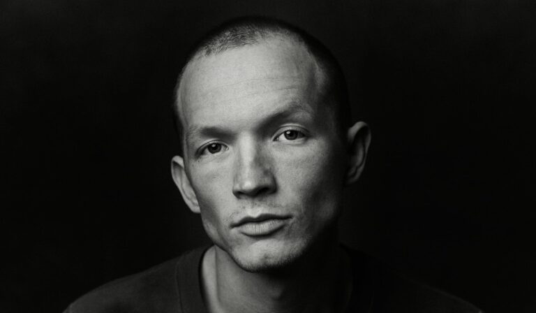 Jefferson White in You