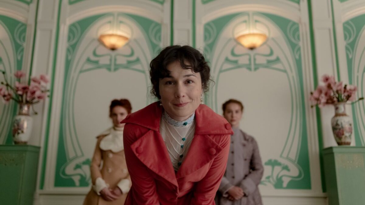 The Lady's Companion Cast and Character Guide: Everything You Need to Know