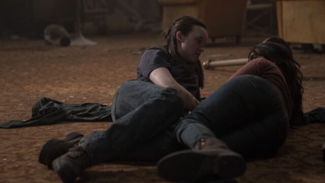 Isabela Merced and Bella Ramsey in The Last of Us 