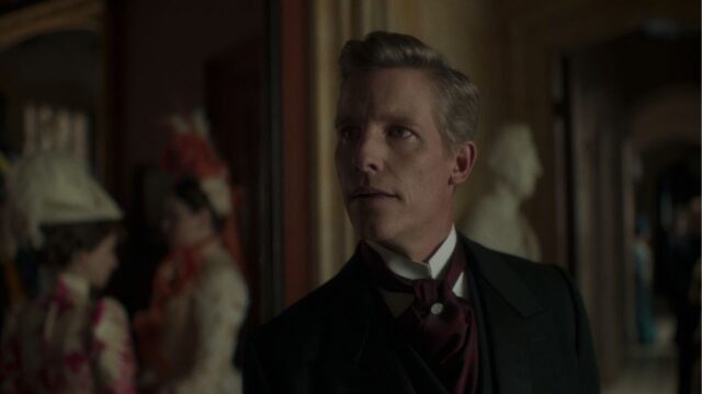 Ward Horton in What the Papers Say